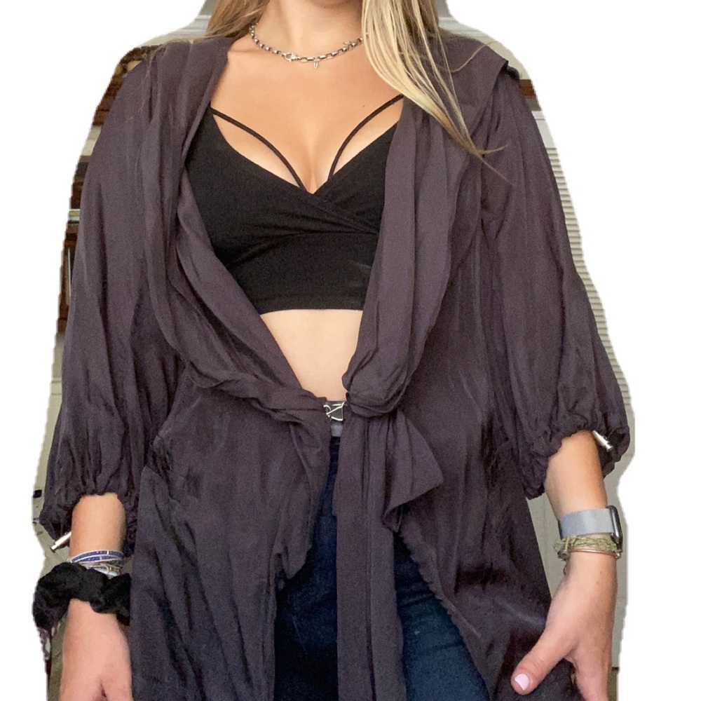 LIGHT FASHIONABLE JACKET